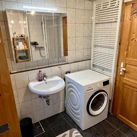 House Allgaeu Апартаменты Оттобойрен